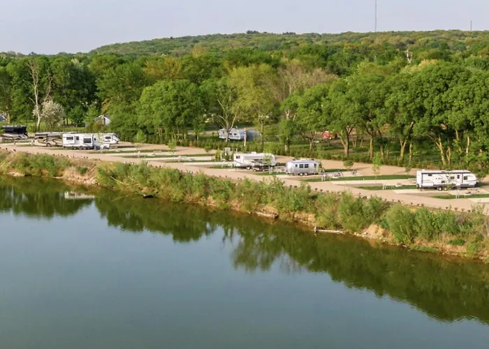 Hotel Sankoty Lakes - & Rv Park - Peoria Spring Bay