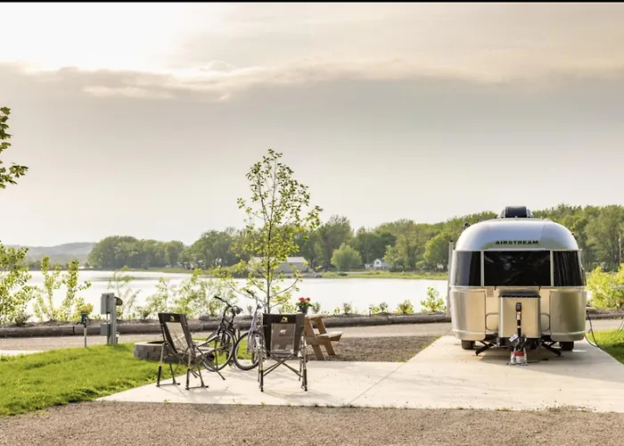 Hotel Sankoty Lakes - & Rv Park - Peoria 3*