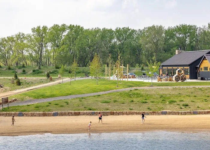 Sankoty Lakes - & Rv Park - Peoria 3* Spring Bay