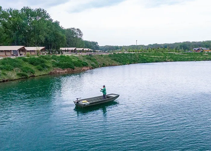 Sankoty Lakes - & Rv Park - Peoria Hotel